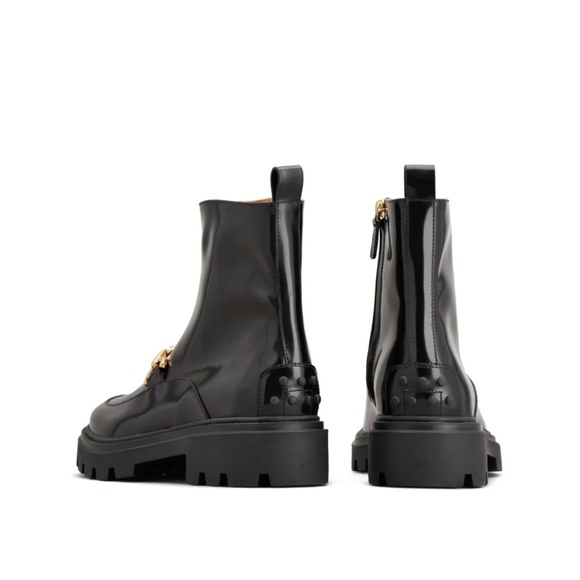 Tod's logo-plaque leather ankle boots size 8.5 - Like New - Picture 3 of 11